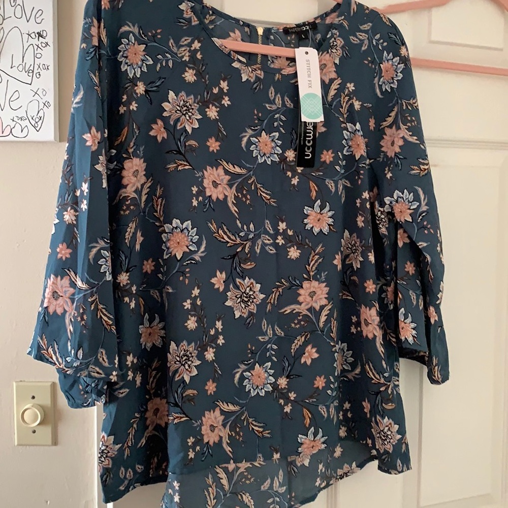 Paper moon size large high-low blouse- blue and blush colors